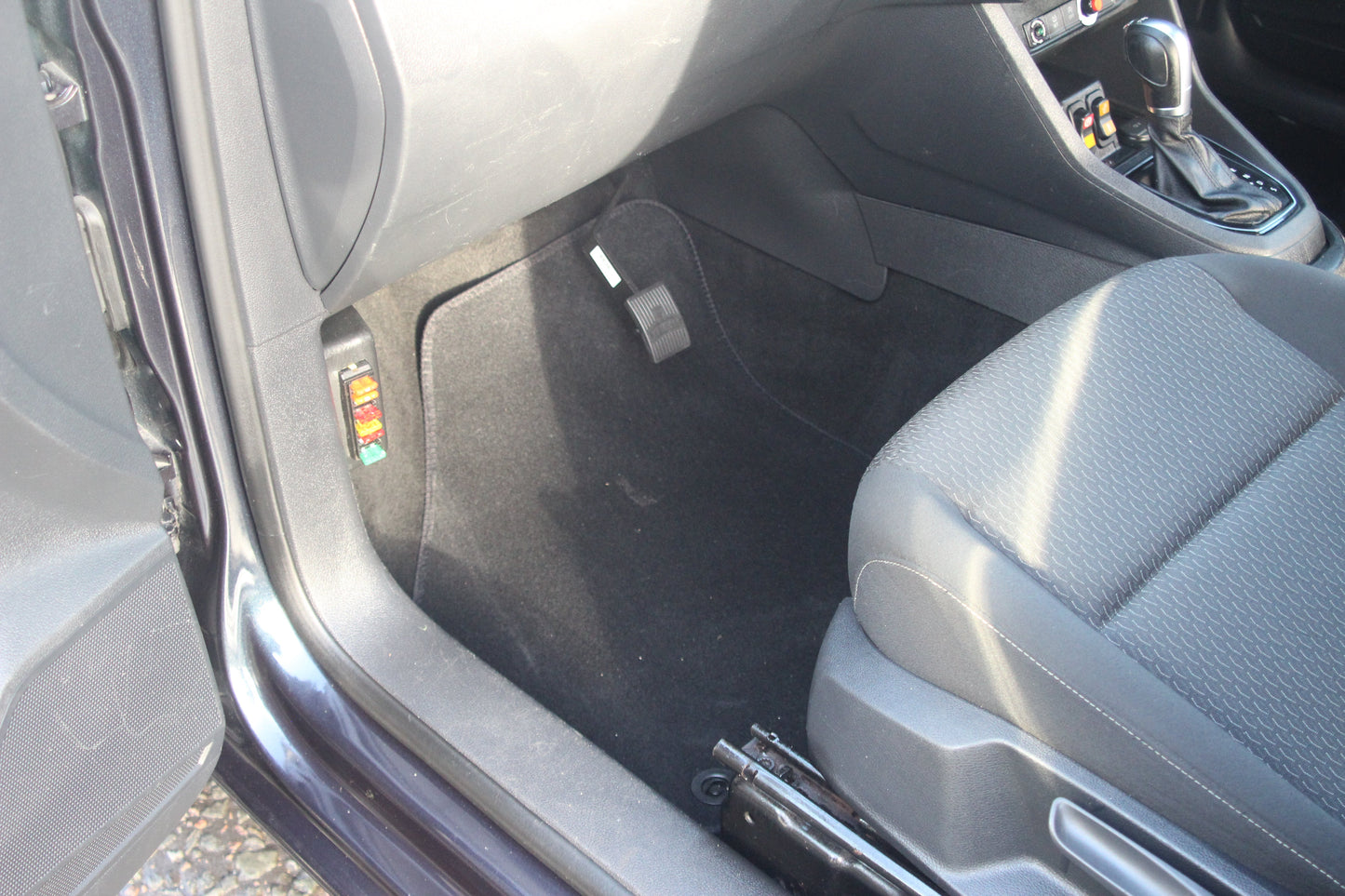 2018 VOLKSWAGEN CADDY 1.6 SIRUS CONVERSION FULLY INDEPENDANT WHEELCHAIR ACCESS